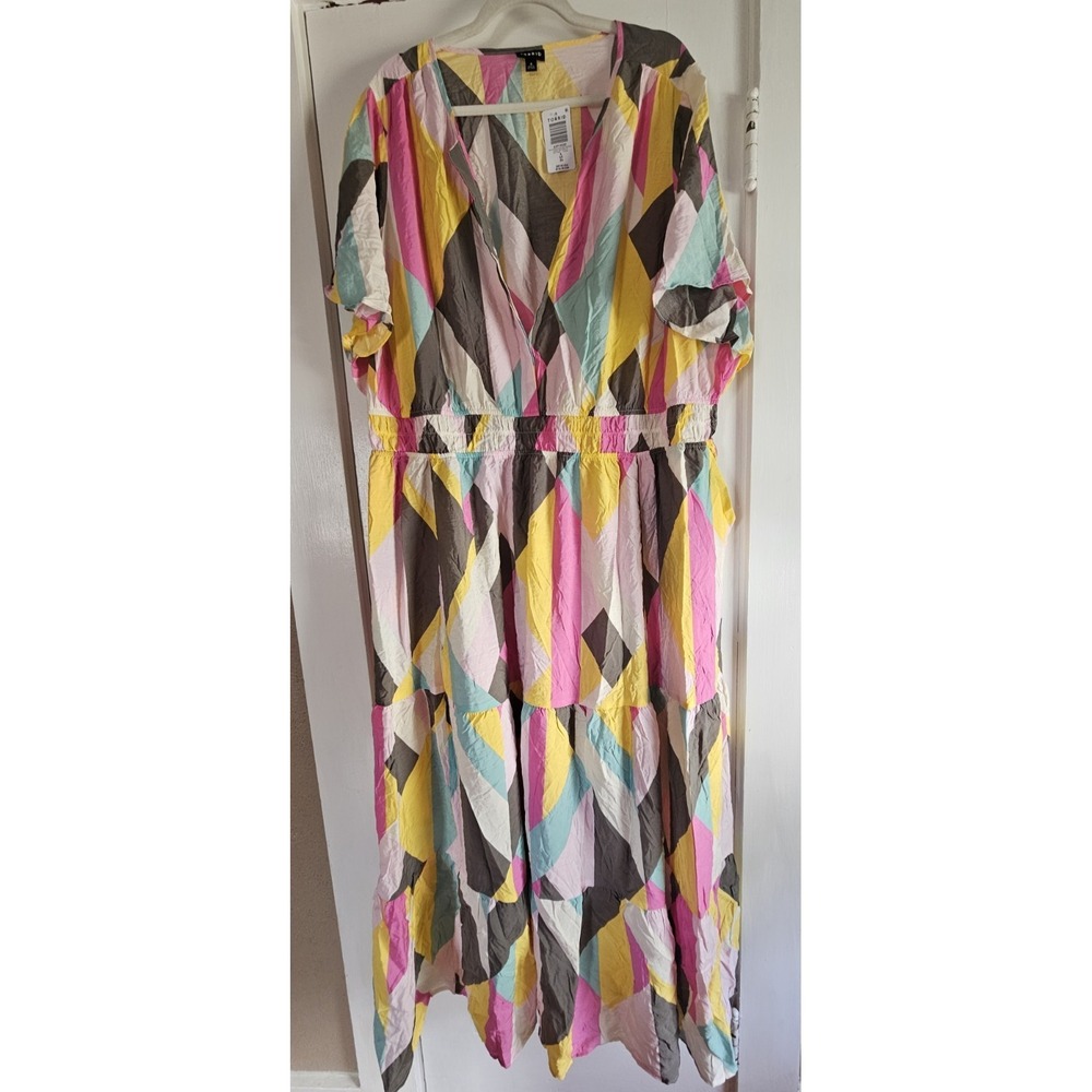 NWT TORRID Y-NECK‎ tiered maxi dress in the " Geo story Multi " womens 4 (4X)